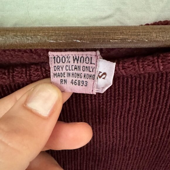 ✨RARE✨ 100% Wool Vintage Balloon Sleeve Tunic Wine Sweater with Gold Leaves - Picture 4 of 9